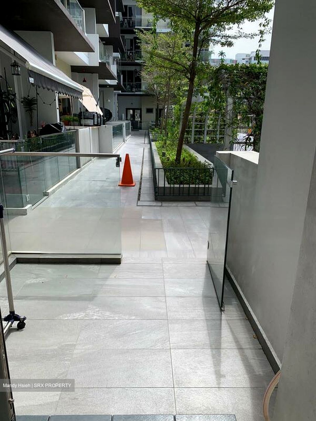 Casa Cambio (D19), Condominium #614095541